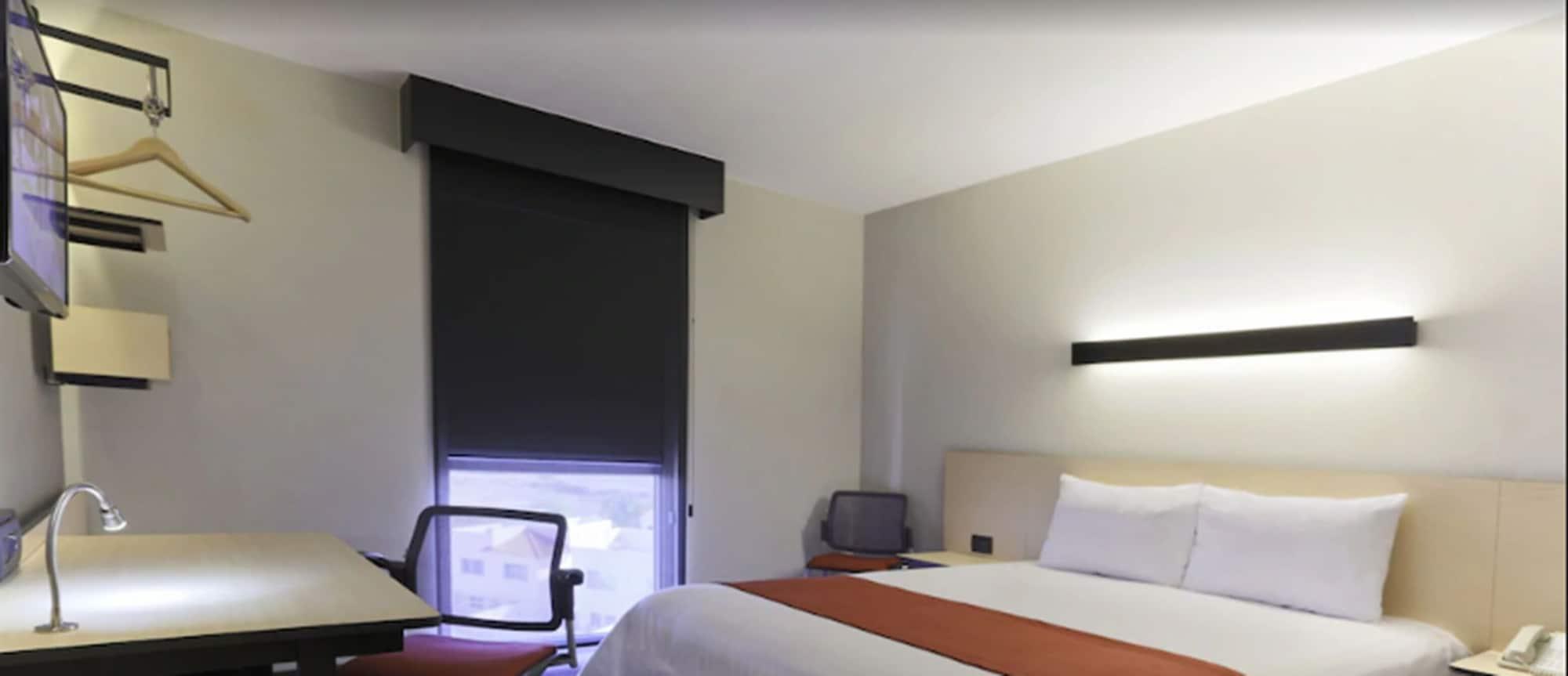 City Express By Marriott Irapuato Norte מראה חיצוני תמונה