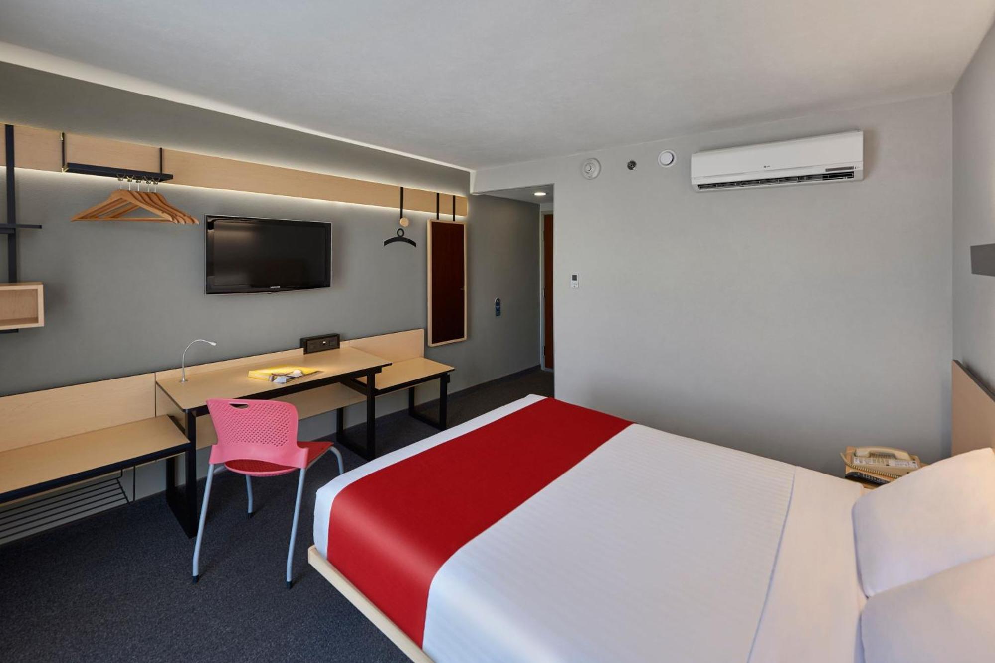 City Express By Marriott Irapuato Norte מראה חיצוני תמונה